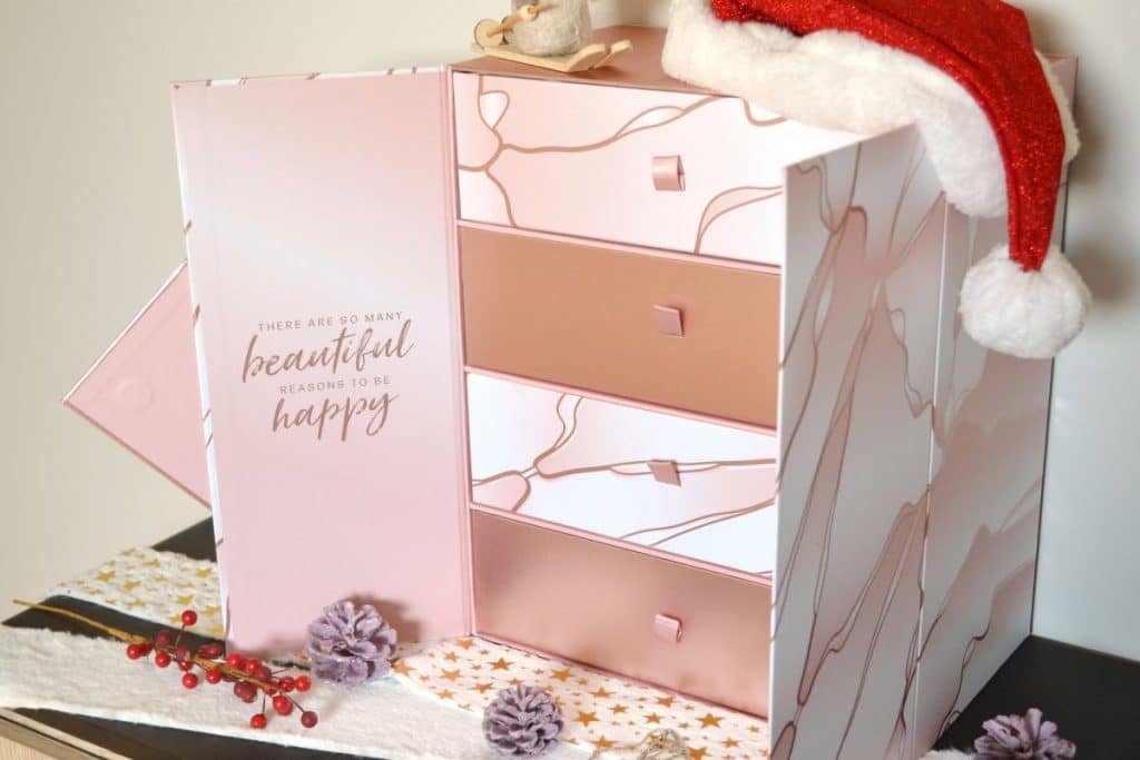 Calendrier De L Avent Glossybox 2023 Contenu Calendrier De L'avent 2020 - Glossy Box - La Box Du Mois